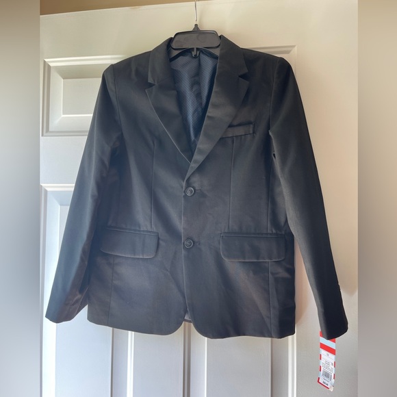 NWT Cat & Jack Boys Black Suit Jacket Size 7 Sport Coat Blazer 2 Button - Picture 1 of 6